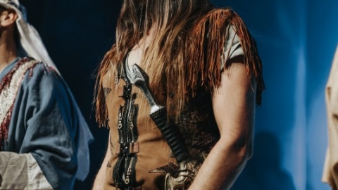 RIKL9434_533x800.jpg