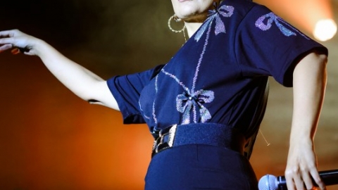 RIKL2709_533x800.jpg